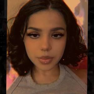 Meet your Posher, Leilany